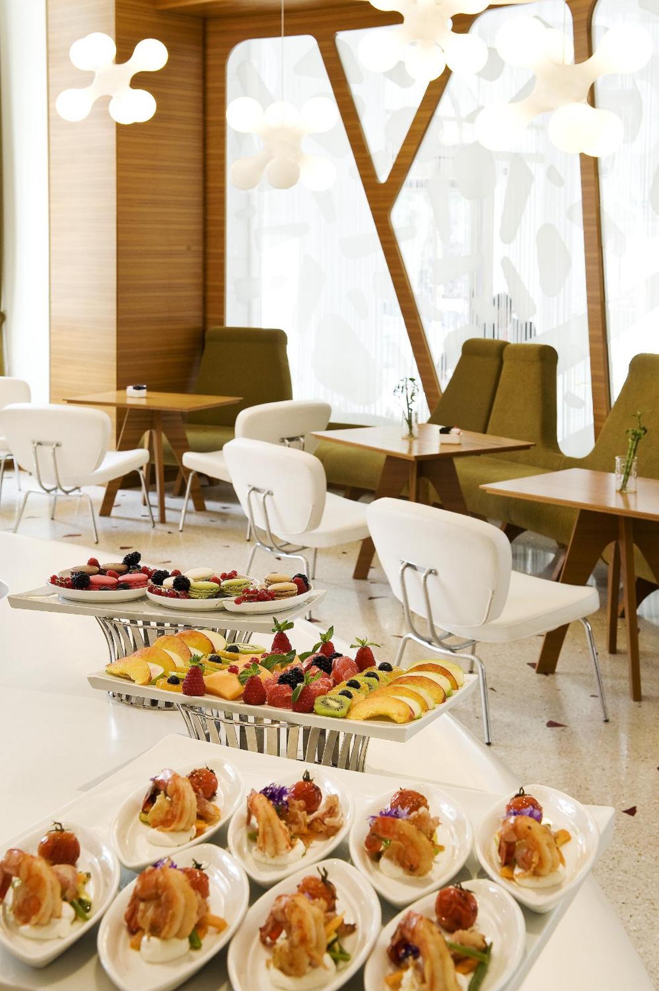 Boscolo Nice Hotel & Spa Zewnętrze zdjęcie The lounge at the airport